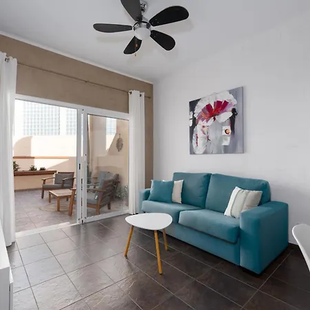 Clara Fañabe Costa Adeje (Tenerife)