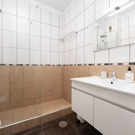 Clara Fanabe Apartmán *